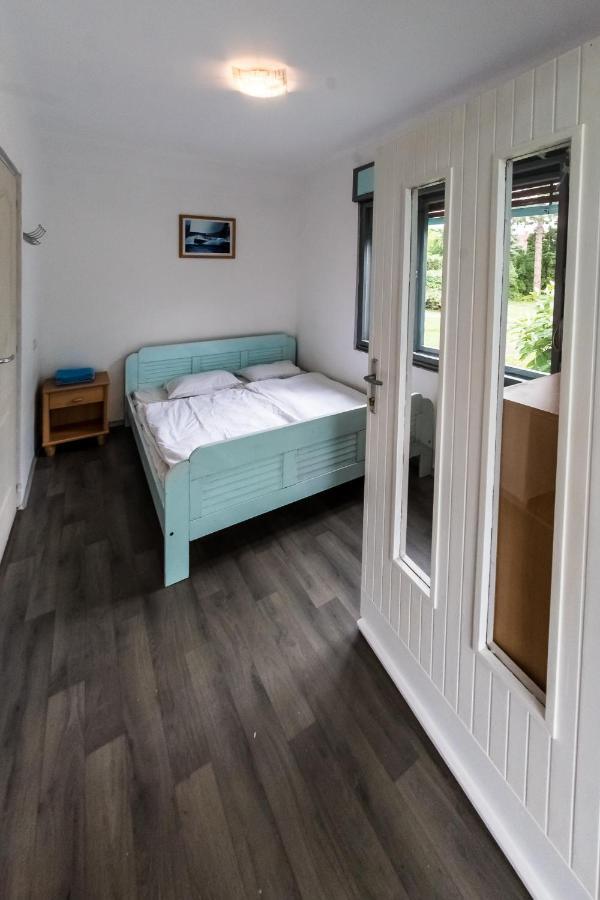 Hotel Penge Bungalok Balatonalmádi Esterno foto